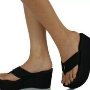 Soda Flip Flop Wedges